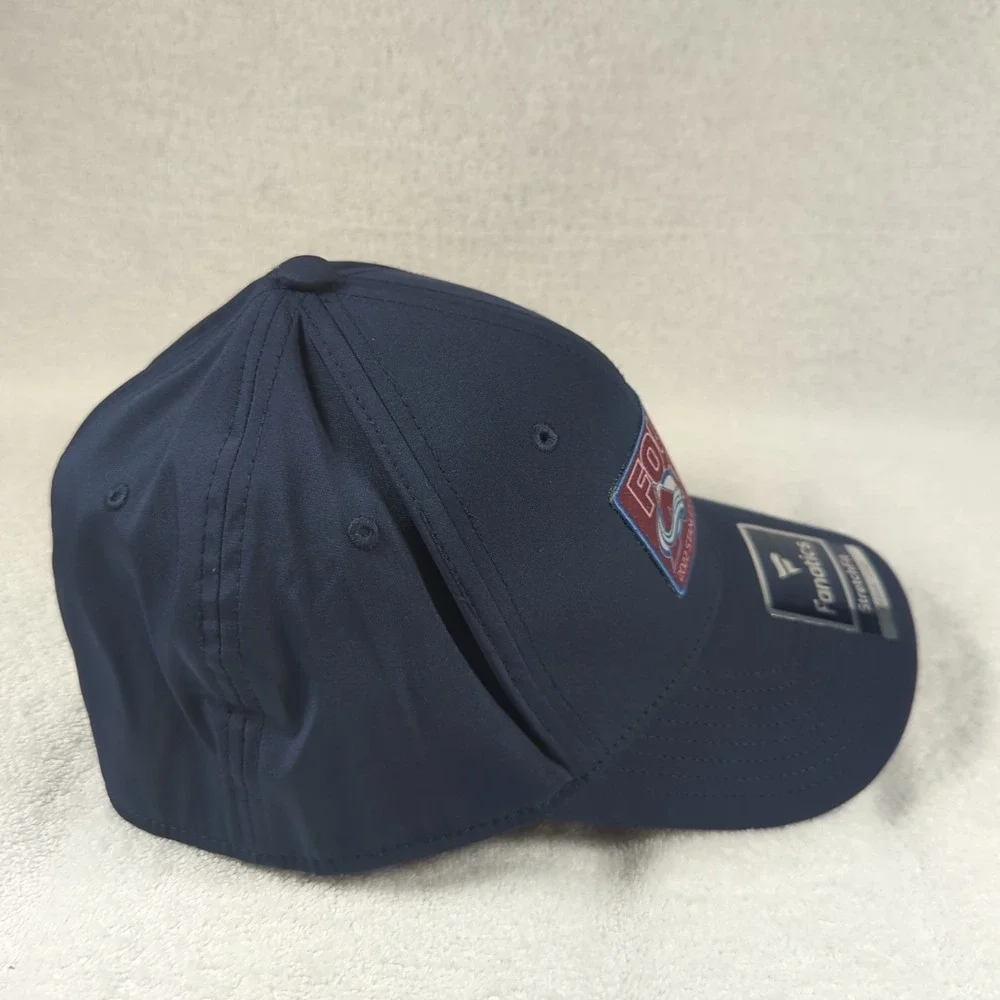 Colorado Avalanche 2022 Stanley Cup Champions Flex Fit Hat Adult M/L Found A Way